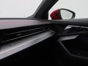 Audi A3 Sportback 45 TFSi e 272 Pk S-Line Competition thumbnail 41