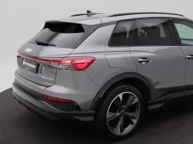 Audi Q4 S edition Competition e-tron 45 thumbnail 14