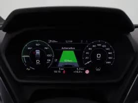 Audi Q4 S edition Competition e-tron 45 thumbnail 22