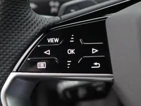 Audi Q4 S edition Competition e-tron 45 thumbnail 24