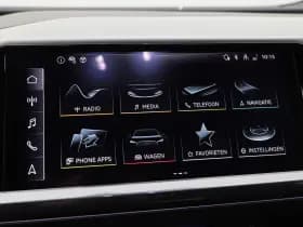 Audi Q4 S edition Competition e-tron 45 thumbnail 27