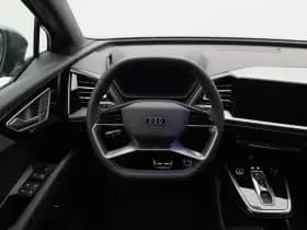 Audi Q4 S edition Competition e-tron 45 thumbnail 39