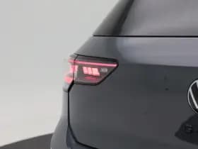 Volkswagen Golf R-Line Edition 1.5 eTSI 150 PK Automaat thumbnail 16