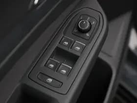 Volkswagen Golf R-Line Edition 1.5 eTSI 150 PK Automaat thumbnail 22