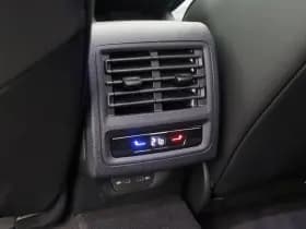 Volkswagen Golf R-Line Edition 1.5 eTSI 150 PK Automaat thumbnail 51