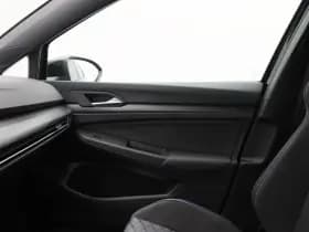 Volkswagen Golf R-Line Edition 1.5 eTSI 116 PK thumbnail 31