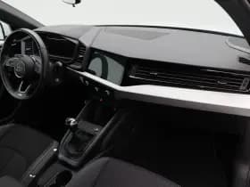 Audi A1 Sportback 25 TFSi S-Line thumbnail 36