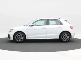 Audi A1 Sportback 25 TFSi S-Line thumbnail 7