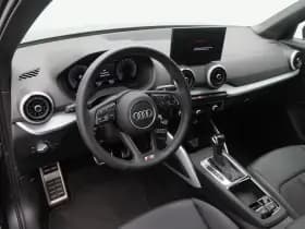 Audi Q2 35 TFSi 150 Pk Automaat S-line thumbnail 3