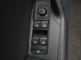 SEAT Leon FR Business 1.5 TSI eHybrid PHEV 204 PK thumbnail 16