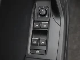 SEAT Leon Sportstourer FR Business 1.5 TSI eHybrid PHEV 204 PK thumbnail 18