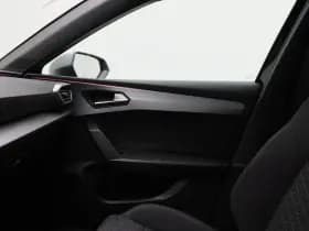 SEAT Leon Sportstourer FR Business 1.5 TSI eHybrid PHEV 204 PK thumbnail 32