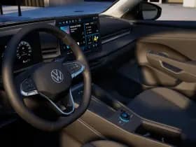 Volkswagen T-Roc Life First Edition 1.5 eTSI 116 PK thumbnail 4