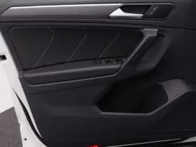 Volkswagen Tiguan 1.5 TSi 150 Pk Automaat R-Line thumbnail 18