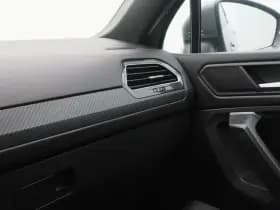 Volkswagen Tiguan Allspace 1.5 TSi 150 Pk Automaat R-Line Business+ 7 Pers thumbnail 36