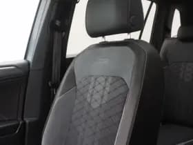 Volkswagen Tiguan Allspace 1.5 TSi 150 Pk Automaat R-Line Business+ 7 Pers thumbnail 38