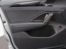 Volkswagen Tiguan R-Line Edition 1.5 eHybrid 204 PK thumbnail 17