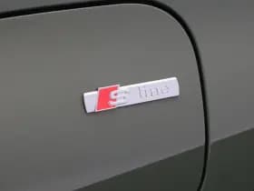 Audi A3 Sportback 45 TFSi e 272 Pk S-Line Competition thumbnail 13