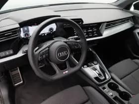 Audi A3 Sportback 45 TFSi e 272 Pk S-Line Competition thumbnail 4