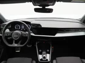 Audi A3 Sportback 45 TFSi e 272 Pk S-Line Competition thumbnail 45