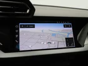 Audi A3 Sportback 45 TFSi e 272 Pk S-Line Competition thumbnail 10