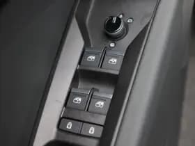 Audi Q4 Sportback e-tron 45 thumbnail 21