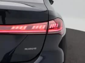 Audi A5 S edition Competition e-hybrid thumbnail 13