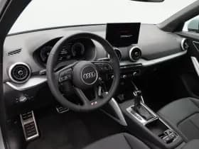 Audi Q2 S edition 35 TFSI| 150 PK thumbnail 3