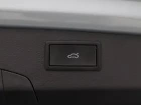 Volkswagen Passat R-Line Edition 1.5 eHybrid 204 PK thumbnail 18