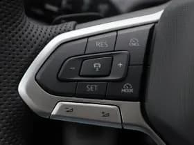 Volkswagen Passat R-Line Edition 1.5 eHybrid 204 PK thumbnail 28