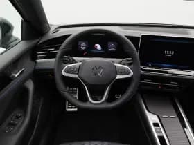 Volkswagen Passat R-Line Edition 1.5 eHybrid 204 PK thumbnail 41