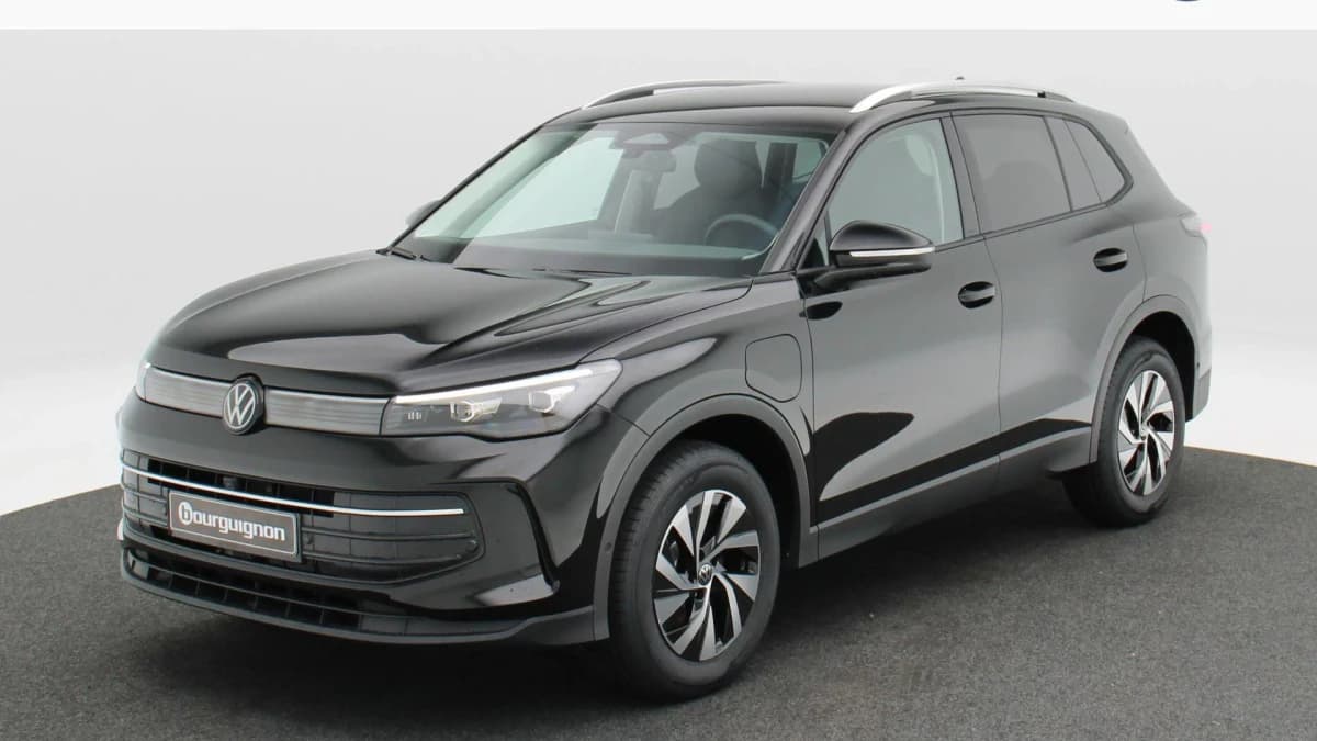 Volkswagen Tiguan — foto 1
