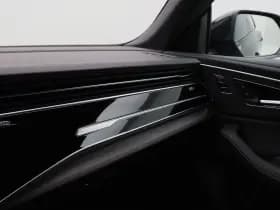 Audi Q8 60 TFSi e 490 Pk quattro S-Line Competition thumbnail 46
