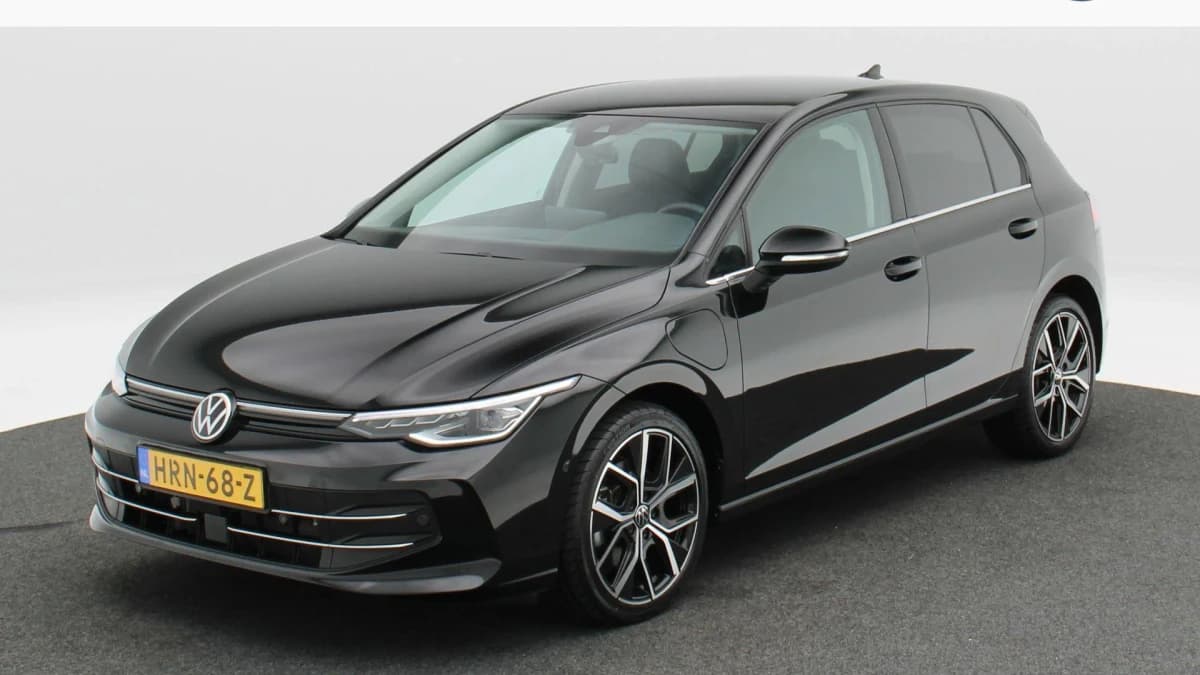 Volkswagen Golf — foto 1