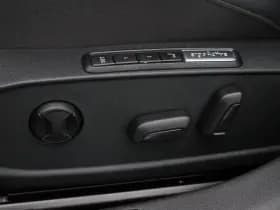 Volkswagen Golf thumbnail 20