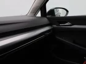 Volkswagen Golf thumbnail 31