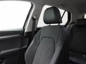 Volkswagen Golf thumbnail 33