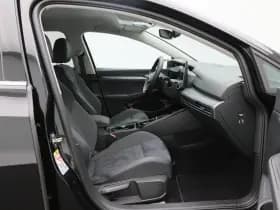 Volkswagen Golf thumbnail 38