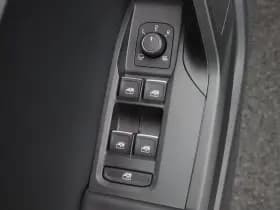 SEAT Leon Sportstourer thumbnail 17