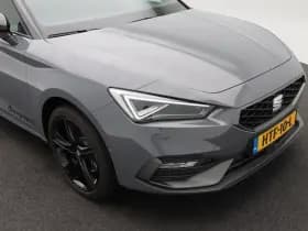 SEAT Leon Sportstourer thumbnail 10