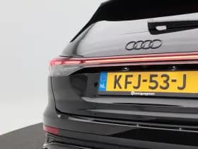 Audi Q4 e-tron thumbnail 16