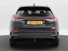 Audi Q4 e-tron thumbnail 5