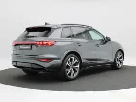 Audi Q6 thumbnail 2
