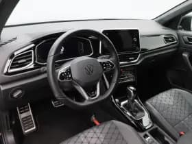 Volkswagen T-Roc thumbnail 4