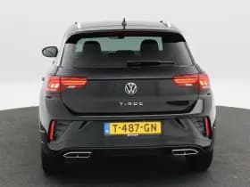 Volkswagen T-Roc thumbnail 6