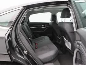 Audi e-tron thumbnail 15