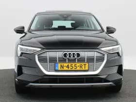 Audi e-tron thumbnail 4
