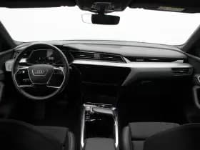 Audi e-tron thumbnail 12