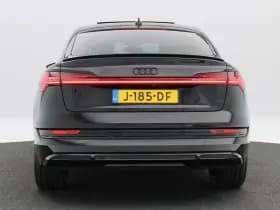 Audi e-tron thumbnail 4