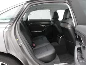 Audi A8 thumbnail 8
